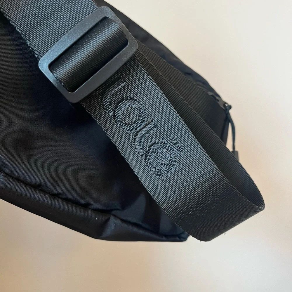 Lole Beltbag Crossbody Bag - Picture 3 of 4